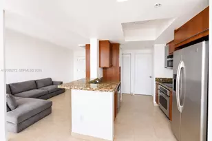 110 Washington Ave, Miami Beach, FL 33139 - Photo 9