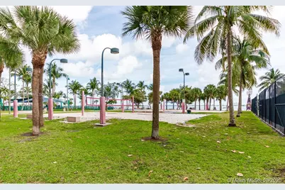 1717 N Bayshore Dr #A-1038, Miami, FL 33132 - Photo 17