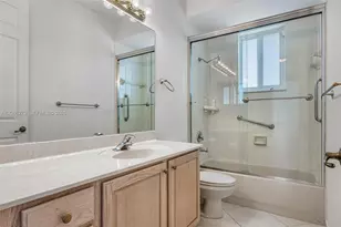 13702 NW 18th St, Pembroke Pines, FL 33028 - Photo 29