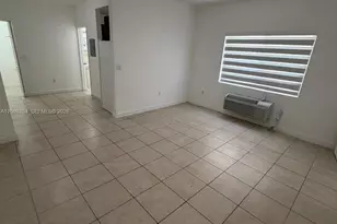 412 SW 10th Ave, Miami, FL 33130 - Photo 3