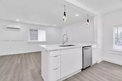 2828 NW 7th St #n/a, Fort Lauderdale, FL 33311 - Photo 15