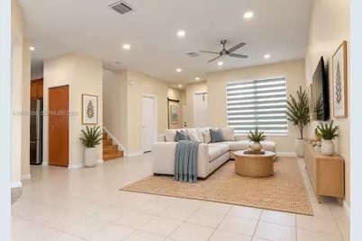 2075 SW 159th Ave, Miramar, FL 33027 - Photo 3