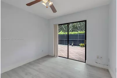 1050 Summit Trail Cir #B, West Palm Beach, FL 33415 - Photo 11