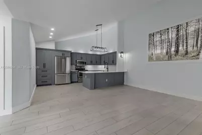 1050 Summit Trail Cir #B, West Palm Beach, FL 33415 - Photo 3
