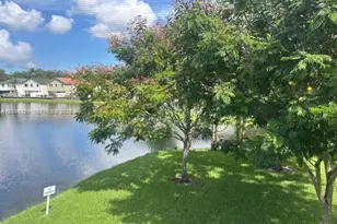 9851 NW 3rd Ct, Plantation, FL 33324 - Photo 17