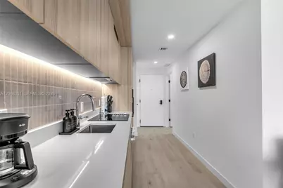 225 N Miami Ave #3501, Miami, FL 33128 - Photo 23