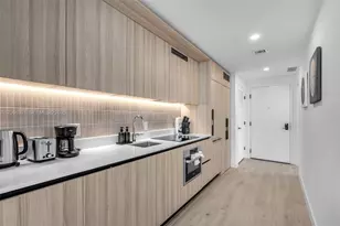 225 N Miami Ave, Miami, FL 33128 - Photo 19