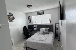 8095 NW 8th St, Miami, FL 33126 - Photo 3