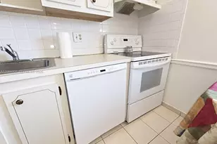601 NW 79th Ave, Margate, FL 33063 - Photo 23