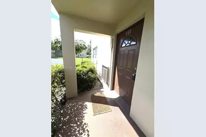 601 NW 79th Ave #101, Margate, FL 33063 - Photo 5