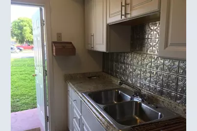 1825 Cleveland St #5, Hollywood, FL 33020 - Photo 17
