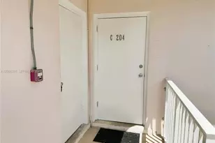 7340 SW 82nd St, Miami, FL 33143 - Photo 17