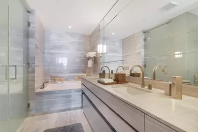 18975 Collins Ave #3102, Sunny Isles Beach, FL 33160 - Photo 9