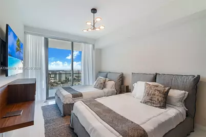 18975 Collins Ave #3102, Sunny Isles Beach, FL 33160 - Photo 11