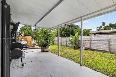 5317 NE 5th Ave, Oakland Park, FL 33334 - Photo 27
