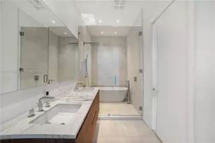 304 Ocean Dr, Miami Beach, FL 33139 - Photo 17