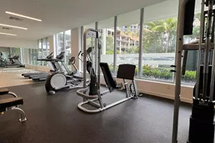 13800 Highland Dr, North Miami Beach, FL 33181 - Photo 37