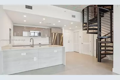 13800 Highland Dr #PH02, North Miami Beach, FL 33181 - Photo 3