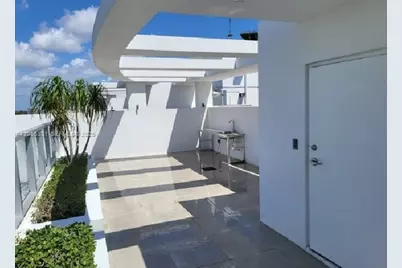 13800 Highland Dr #PH02, North Miami Beach, FL 33181 - Photo 27