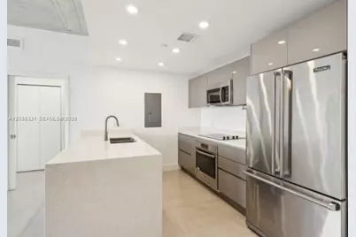 13800 Highland Dr #PH02, North Miami Beach, FL 33181 - Photo 7