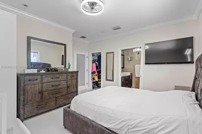 19953 NW 78th Ave, Hialeah, FL 33015 - Photo 25