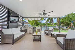 19953 NW 78th Ave, Hialeah, FL 33015 - Photo 35
