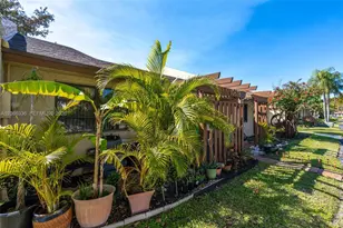 10836 NW 30th Pl, Sunrise, FL 33322 - Photo 3