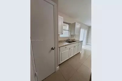 2417 Polk St #2, Hollywood, FL 33020 - Photo 15