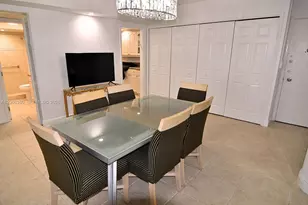 5005 Collins Ave, Miami Beach, FL 33140 - Photo 11