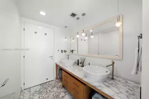 450 Alton Rd, Miami Beach, FL 33139 - Photo 17