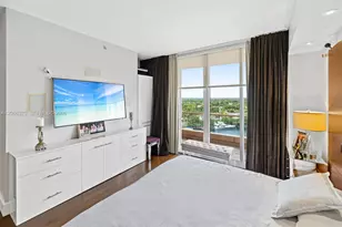 60 Edgewater Dr, Coral Gables, FL 33133 - Photo 17