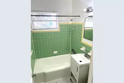 1931 Jefferson St #E, Hollywood, FL 33020 - Photo 9