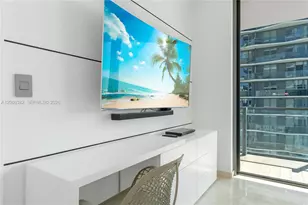 88 SW 7th St, Miami, FL 33130 - Photo 25