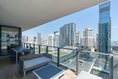 88 SW 7th St #2401, Miami, FL 33130 - Photo 39