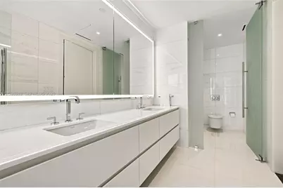 300 Biscayne Blvd Way #3807, Miami, FL 33131 - Photo 19