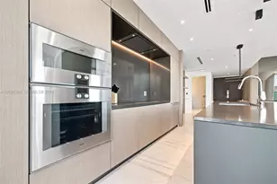 300 Biscayne Blvd Way, Miami, FL 33131 - Photo 13