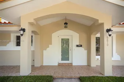8870 SW 87th St, Miami, FL 33173 - Photo 3