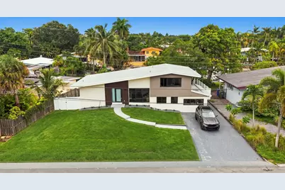 2412 Sugarloaf Ln, Fort Lauderdale, FL 33312 - Photo 1