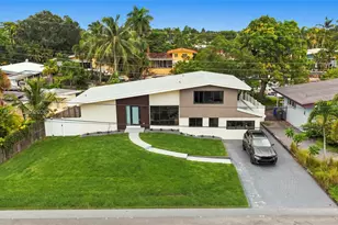 2412 Sugar Loaf Ln, Fort Lauderdale, FL 33312 - Photo 1