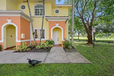 7230 NW 174th Ter #204, Hialeah, FL 33015 - Photo 1