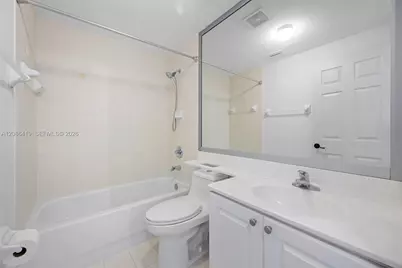 7230 NW 174th Ter #204, Hialeah, FL 33015 - Photo 19