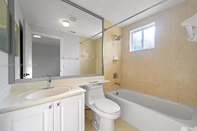 7230 NW 174th Ter #204, Hialeah, FL 33015 - Photo 23