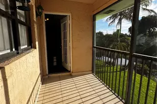 4037 NW 87th Ave, Sunrise, FL 33351 - Photo 13
