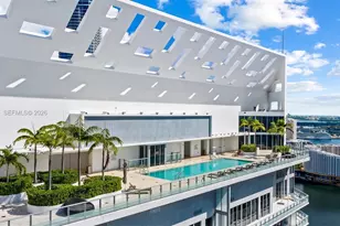 1300 Brickell Bay Dr, Miami, FL 33131 - Photo 31