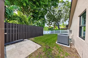 5609 SW 97th Terrace, Cooper City, FL 33328 - Photo 35