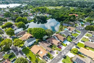 5609 SW 97th Terrace, Cooper City, FL 33328 - Photo 5