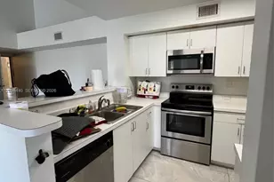 2051 Renaissance Blvd, Miramar, FL 33025 - Photo 21