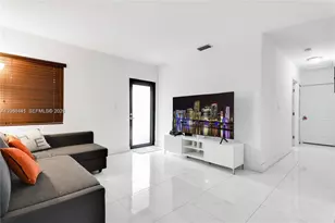 9460 NW 35th Ct, Miami, FL 33147 - Photo 19