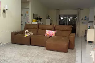 17223 NW 74th Ct, Hialeah, FL 33015 - Photo 5