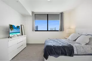 999 SW 1st Ave, Miami, FL 33131 - Photo 13